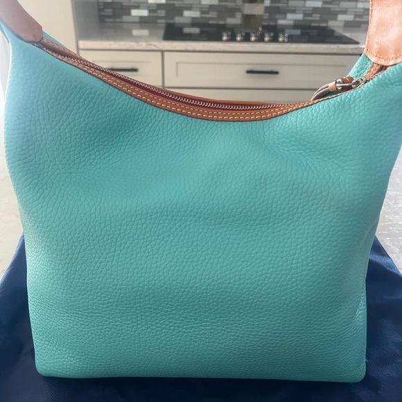 Beautiful bag and wallet. - Picture 8 of 13